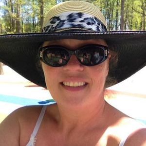 Meet your Posher, Tina